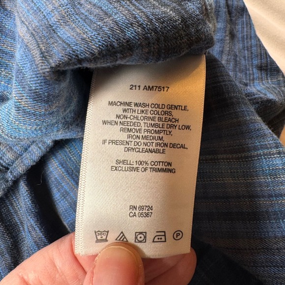 Columbia Sportswear Mens XL Blue Plaid Long Sleeve Button Down Shirt AM7517 - Picture 7 of 8